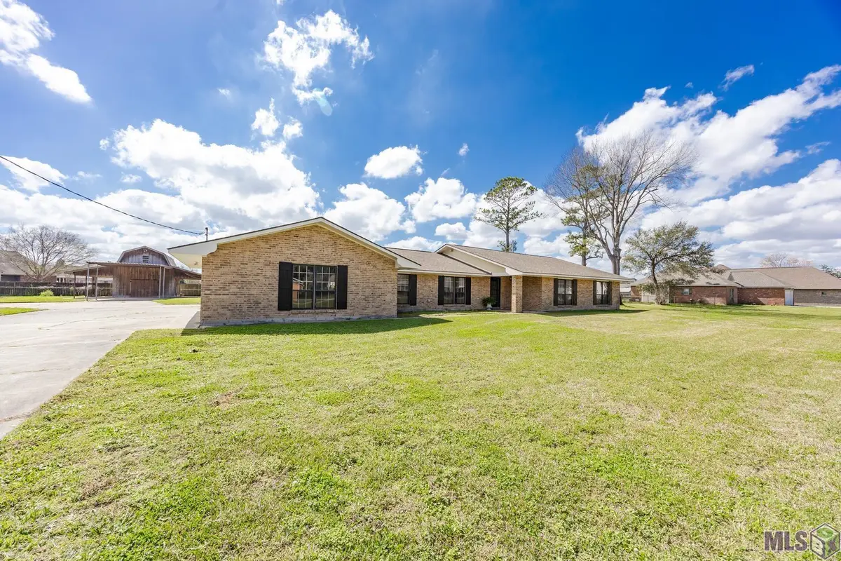 1973 Antonio Rd, Port Allen, LA 70767 - #1