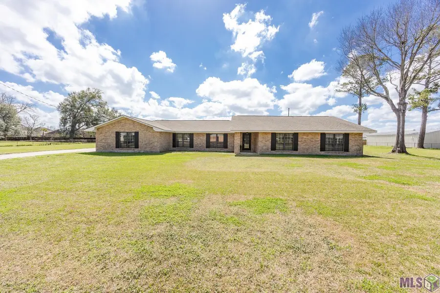 1973 Antonio Rd, Port Allen, LA 70767 - #2