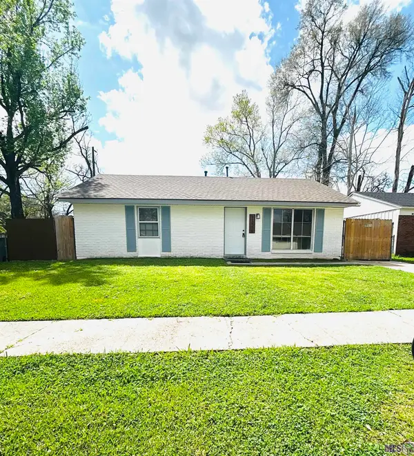 11674 Baylor Dr, Baton Rouge, LA 70816