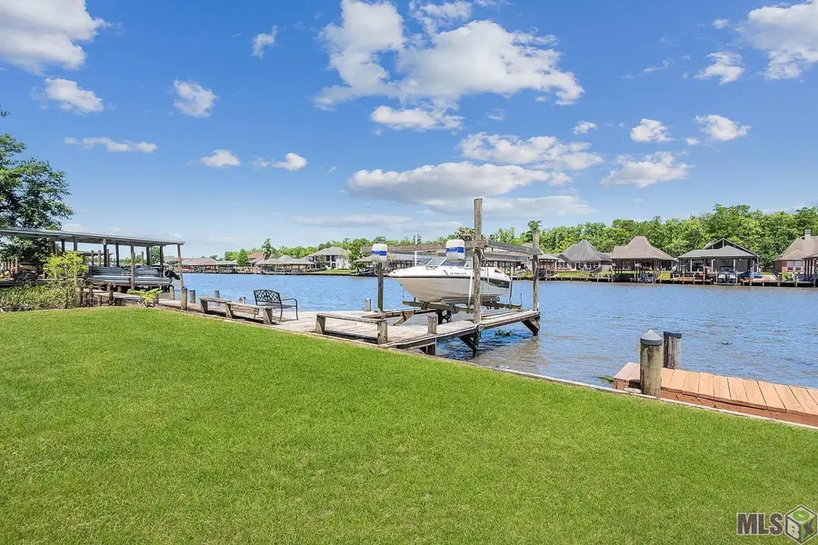 21018 Diversion Canal Rd, Maurepas, LA 70449 - #2
