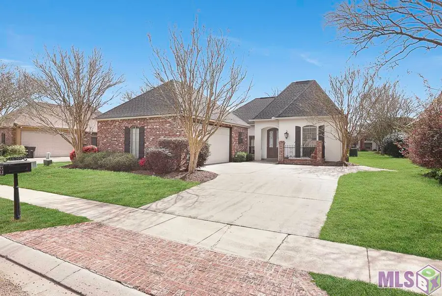 16704 Highland Club Ave, Baton Rouge, LA 70817 - #2