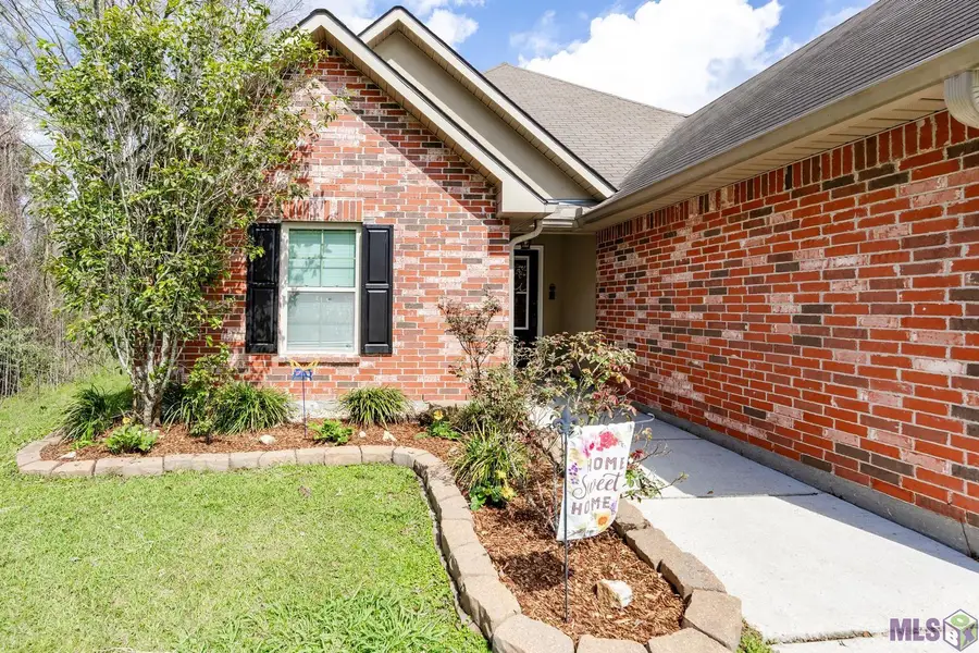 38276 St Croix Ct, Gonzales, LA 70737 - #3