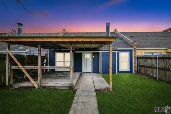 8724 Pecan Tree Dr, Baton Rouge, LA 70810