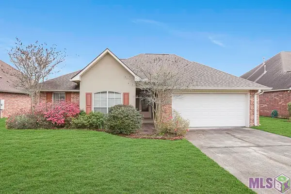 26184 Glenbrooke Dr, Denham Springs, LA 70726