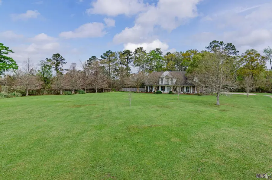 7681 Amite Church Rd, Denham Springs, LA 70706 - #3