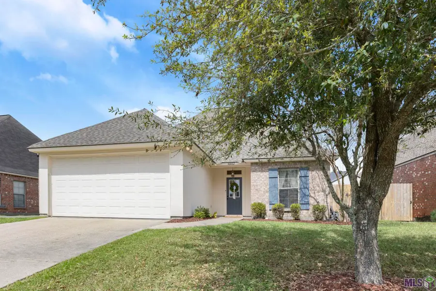 40462 Cross Creek Ave, Gonzales, LA 70737 - #2