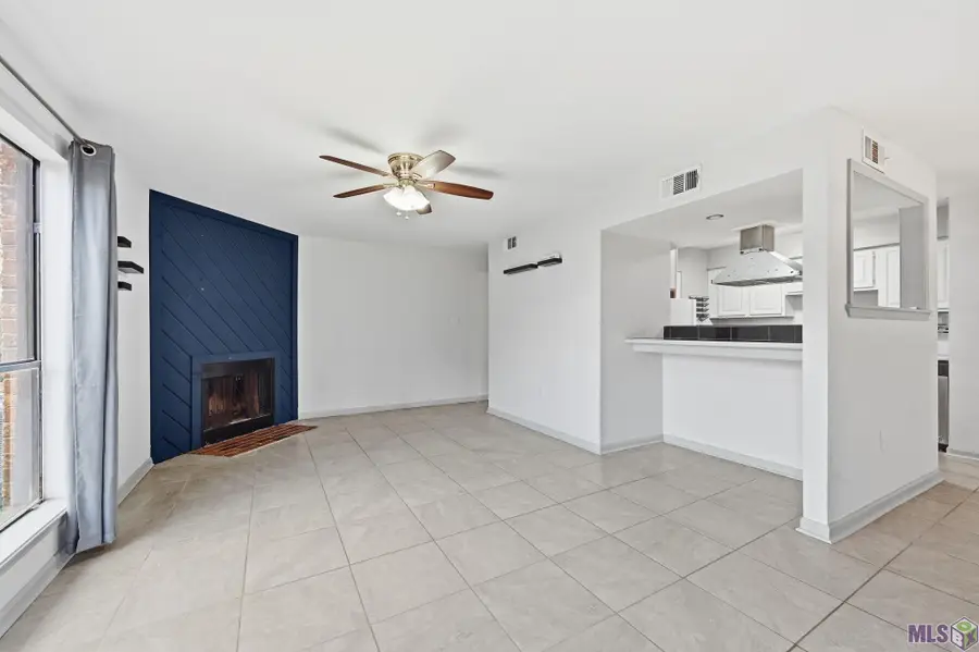 1717 S Brightside View Dr #F, Baton Rouge, LA 70820 - #3