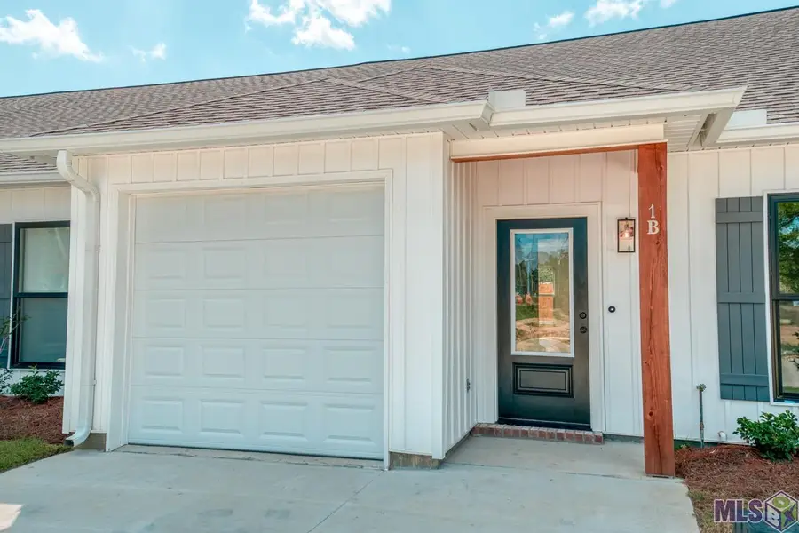 8739 Lockhart Rd #9-B, Denham Springs, LA 70726 - #3
