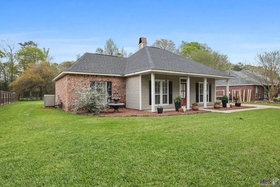 10653 Ray Dr, Denham Springs, LA 70706 - #2