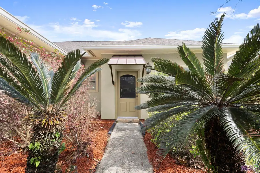 9431 Boone Dr, Baton Rouge, LA 70810 - #2