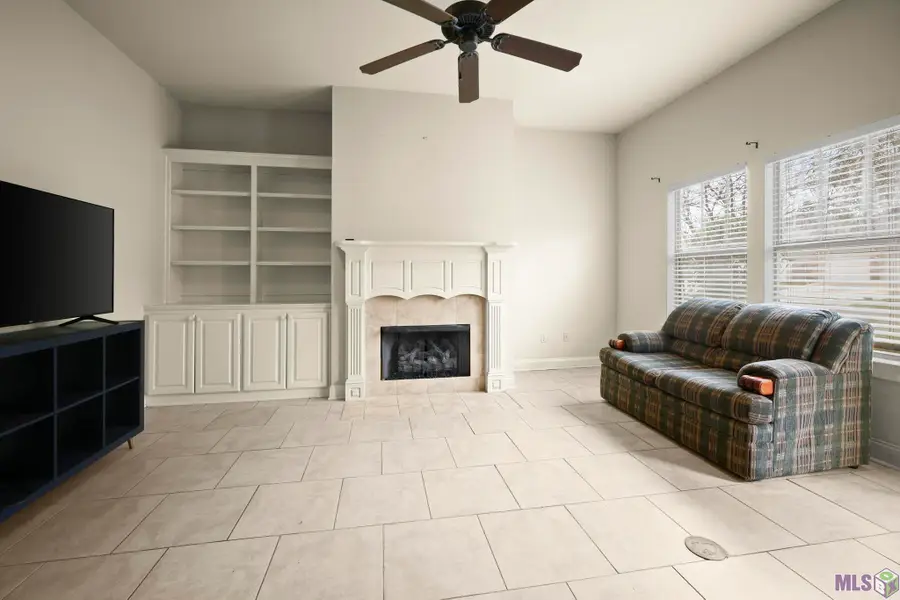 9431 Boone Dr, Baton Rouge, LA 70810 - #3