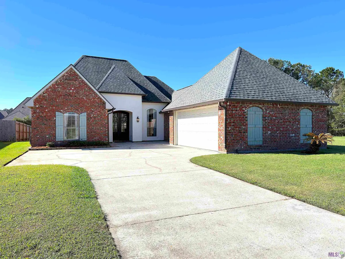 13348 Autumn Run Dr, Walker, LA 70785 - #1