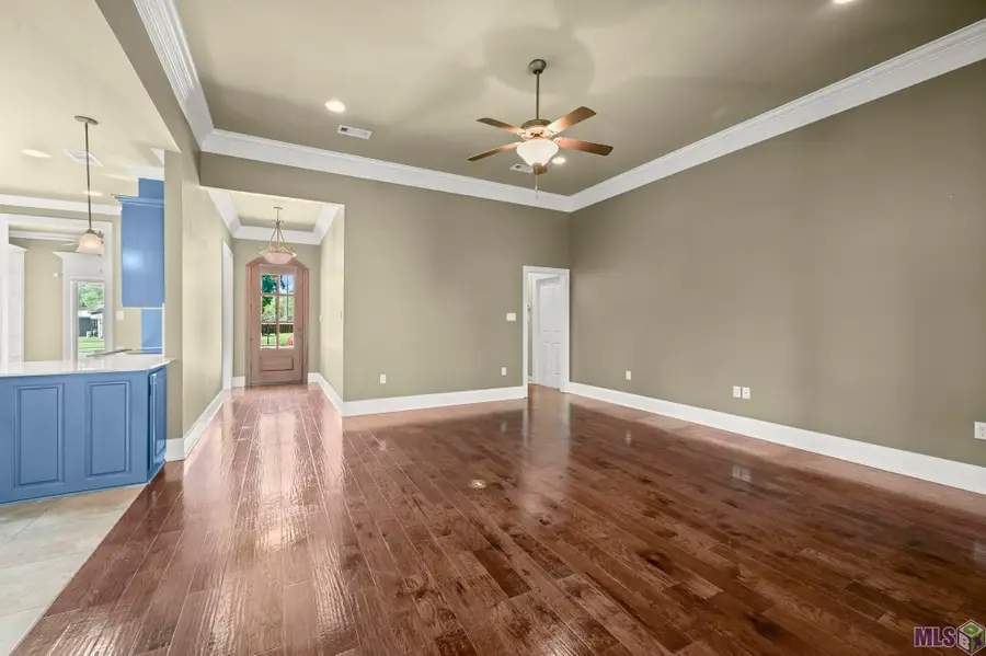 9431 Wyndham Way, Denham Springs, LA 70726 - #3