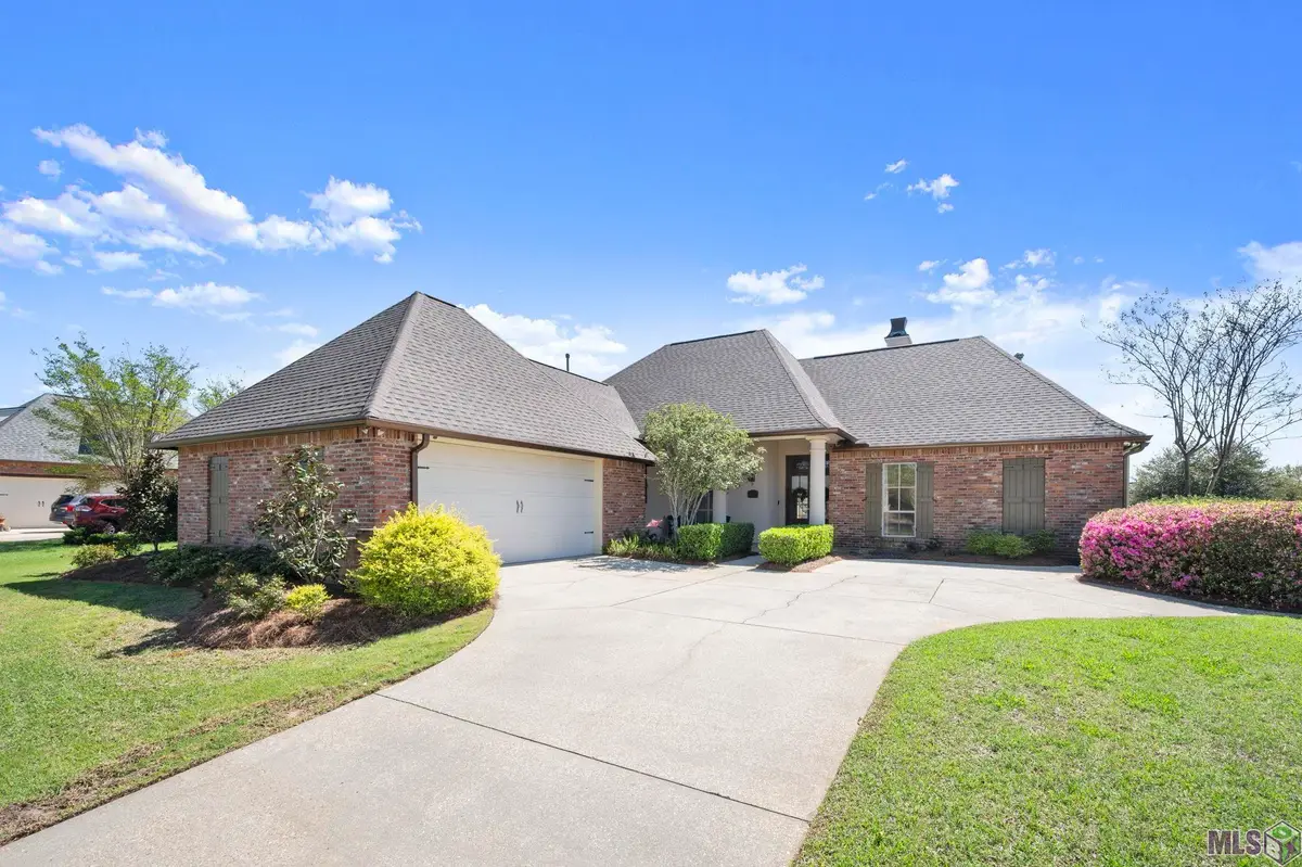 2444 S Turnberry Dr, Zachary, LA 70791 - #1