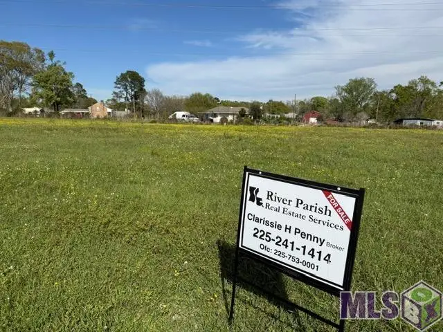 1-A Oakland Dr, Prairieville, LA 70769 - #1