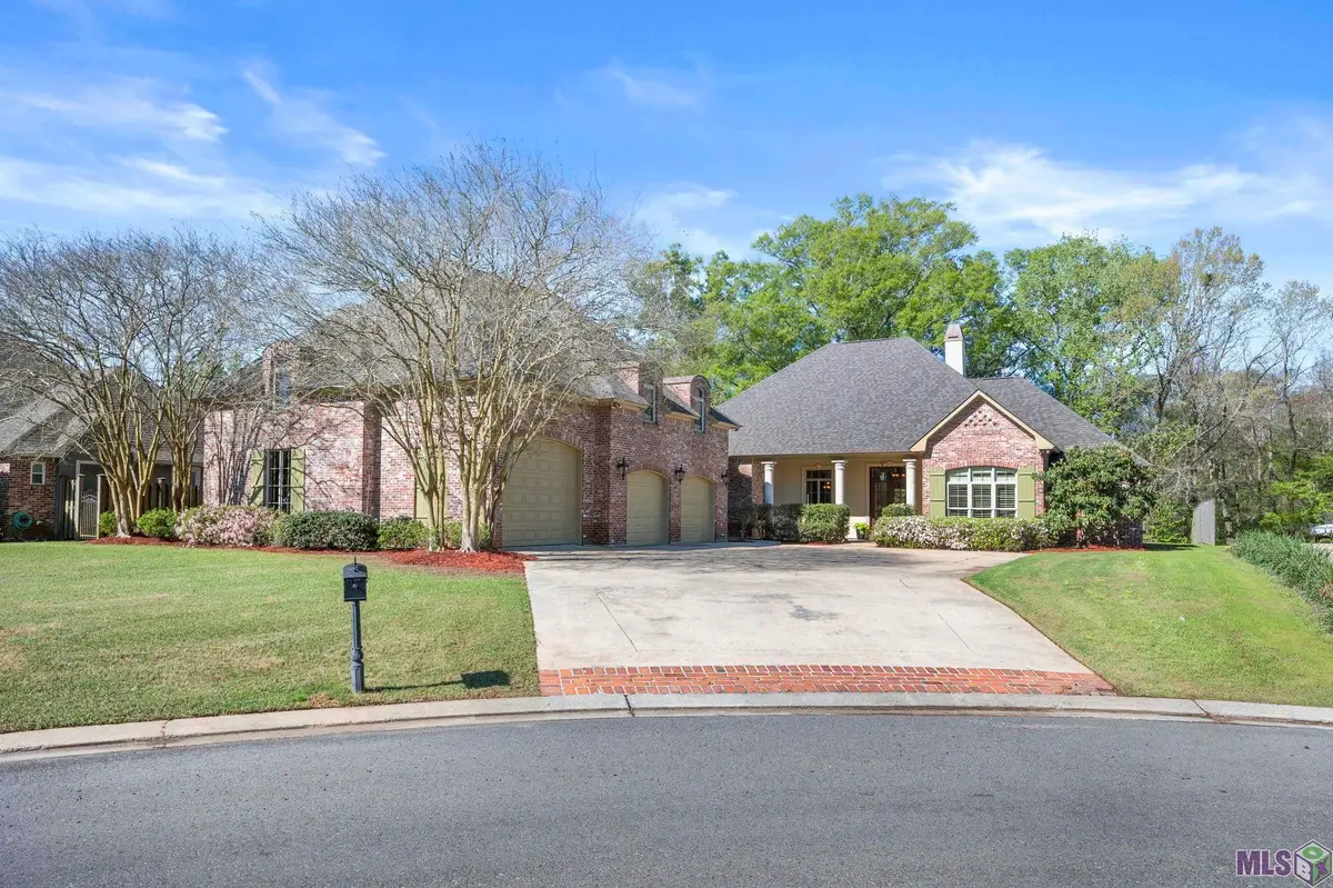 16247 Woodville Dr, Prairieville, LA 70769 - #1