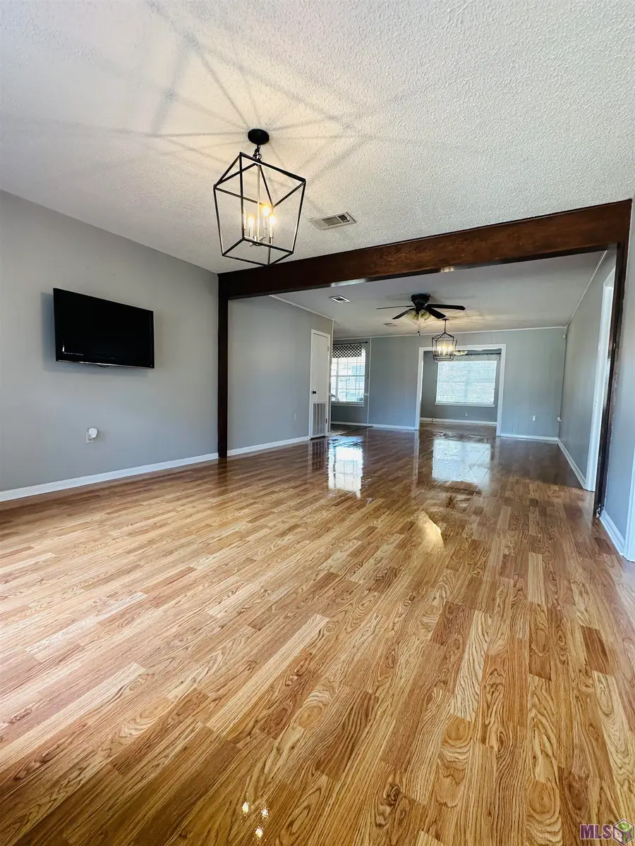 1320 Briarrose Dr, Baton Rouge, LA 70810 - #3