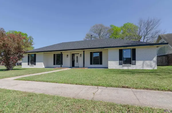 5613 S Allegheny Ct, Baton Rouge, LA 70817