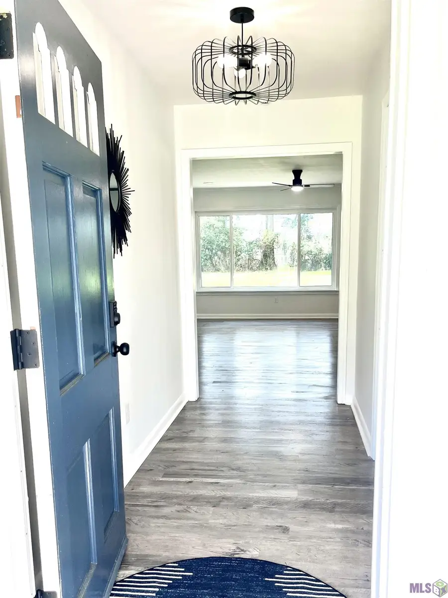 240 Orangewood Dr, Lafayette, LA 70503 - #2