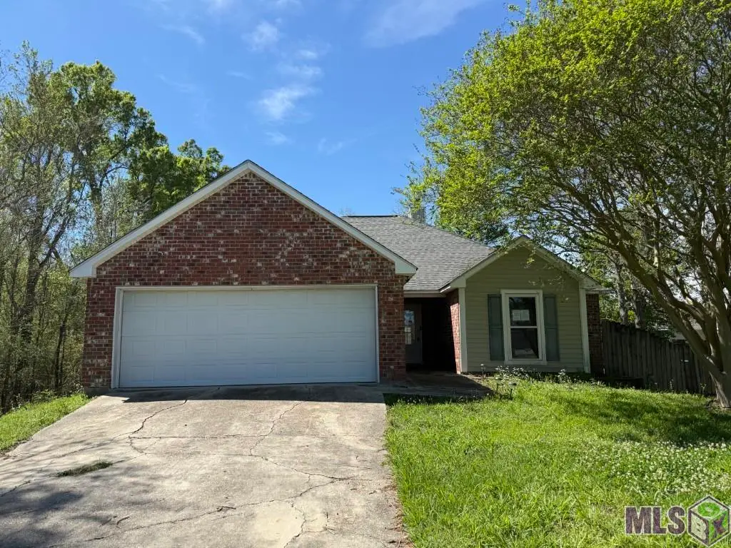 15253 E Bayou Dr, Prairieville, LA 70769 - #1