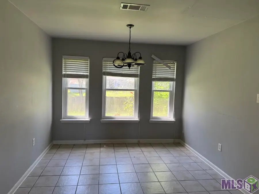 15253 E Bayou Dr, Prairieville, LA 70769 - #3