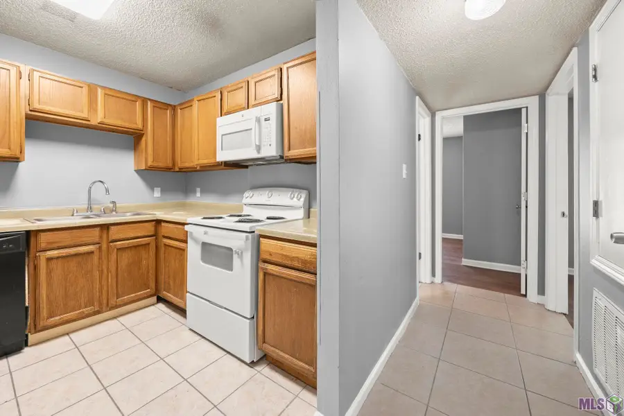 1724 S Brightside View Dr #I, Baton Rouge, LA 70820 - #3