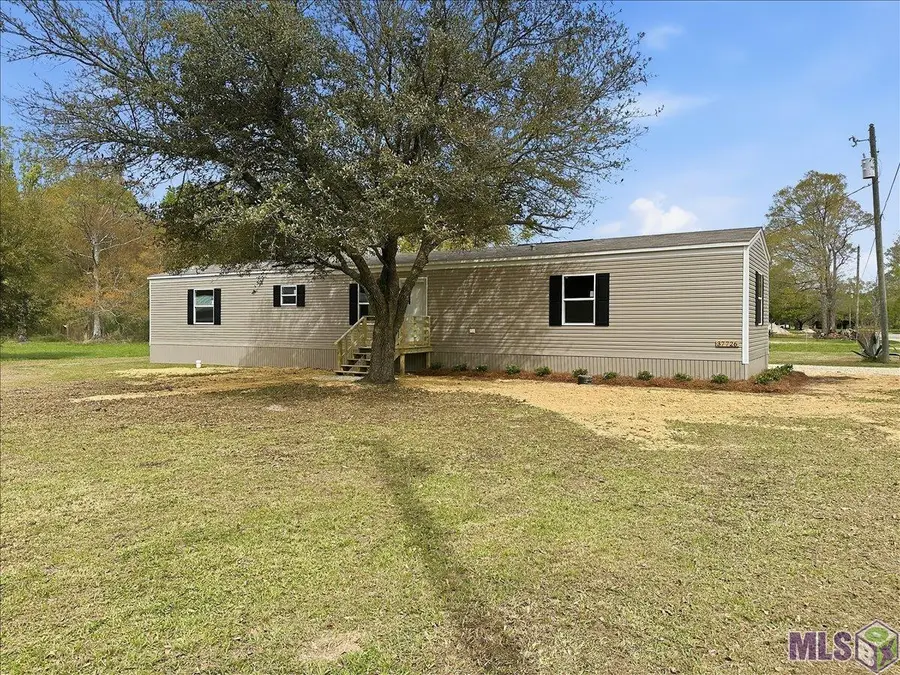 37726 Webb Rd, Denham Springs, LA 70706 - #2
