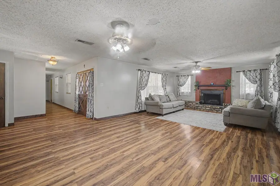 11911 Mccullough Rd, Zachary, LA 70791 - #3