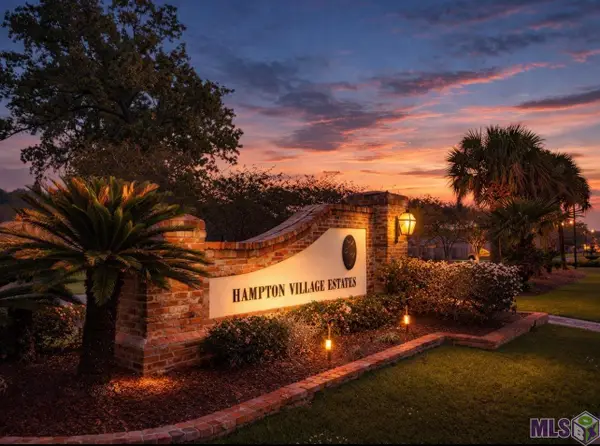 8061 Stoneshire Dr, Central, LA 70818