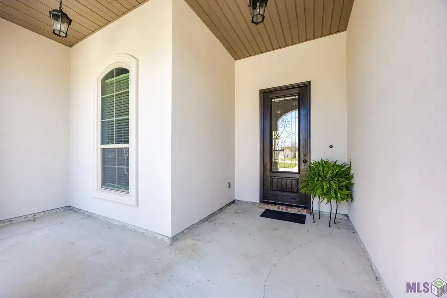 4219 Stonewall Dr, Addis, LA 70710 - #2