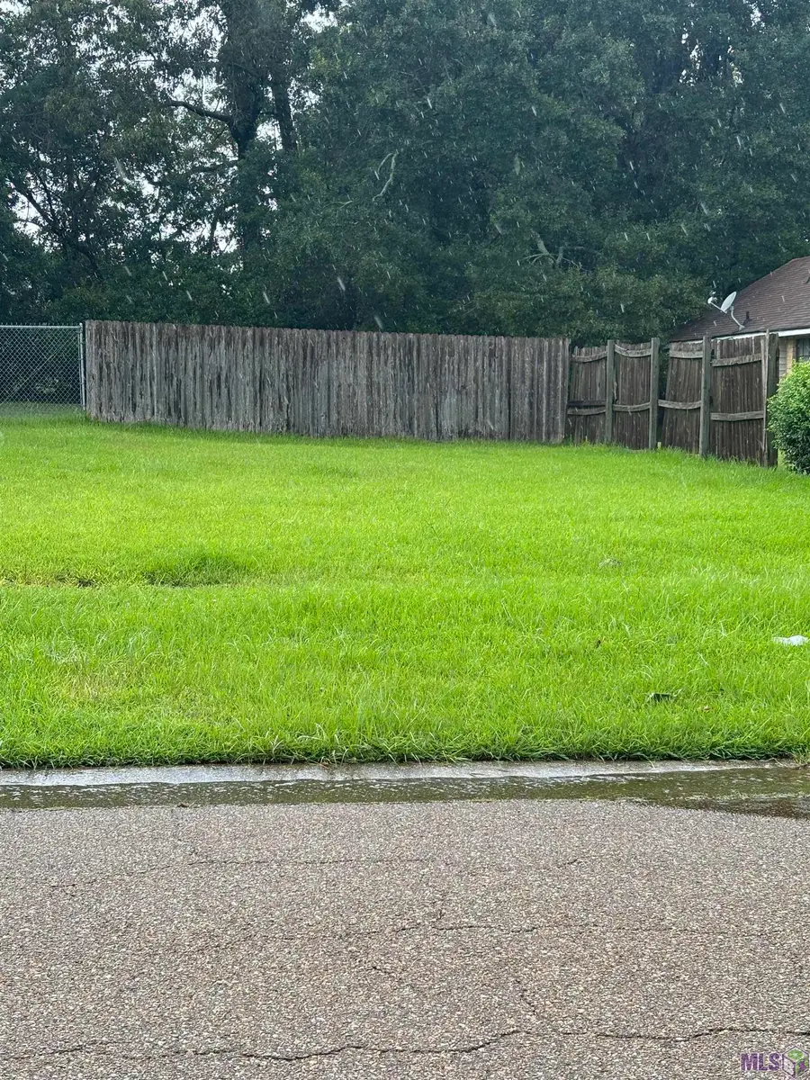 9136 Metairie Rd, Baton Rouge, LA 70810 - #2