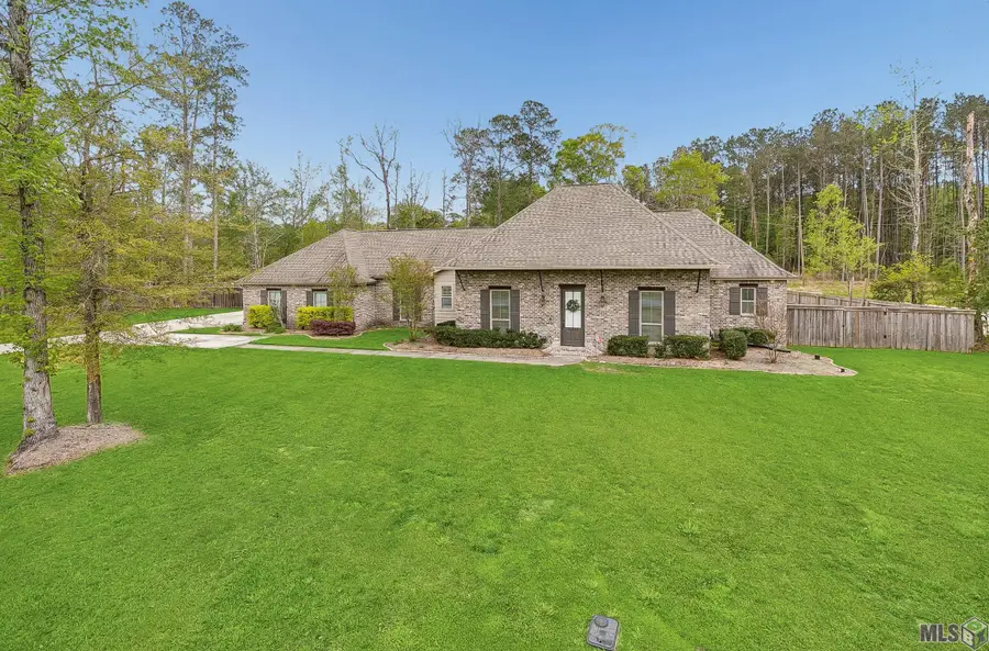 34830 Clinton Allen Rd, Denham Springs, LA 70706 - #2