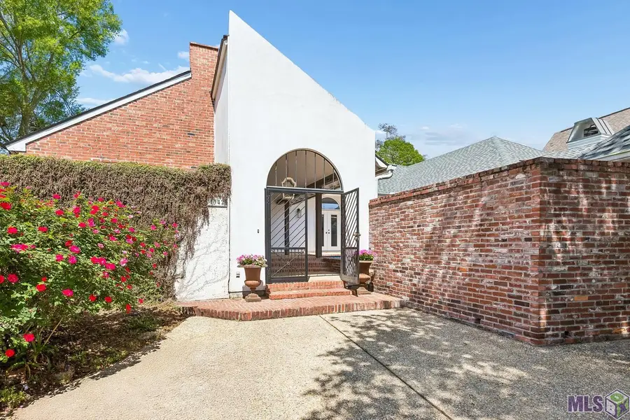 1342 Applewood Rd, Baton Rouge, LA 70808 - #3