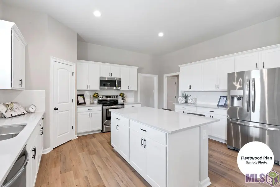 23247 Waterbuck Lake Ct, Denham Springs, LA 70726 - #3