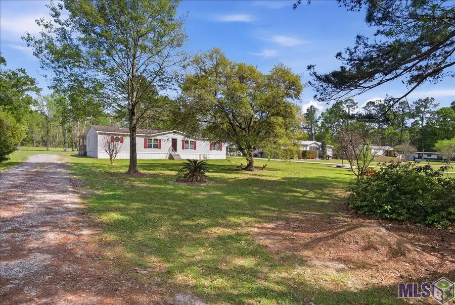 37990 Nan Wesley Rd, Denham Springs, LA 70706 - #2