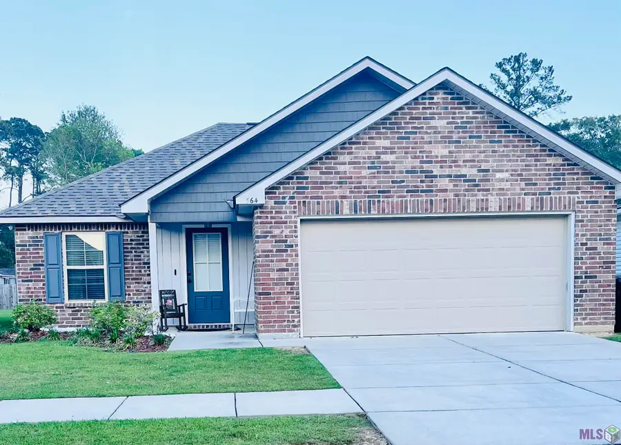 564 Whispering Waters Ave, Gonzales, LA 70737 - #2