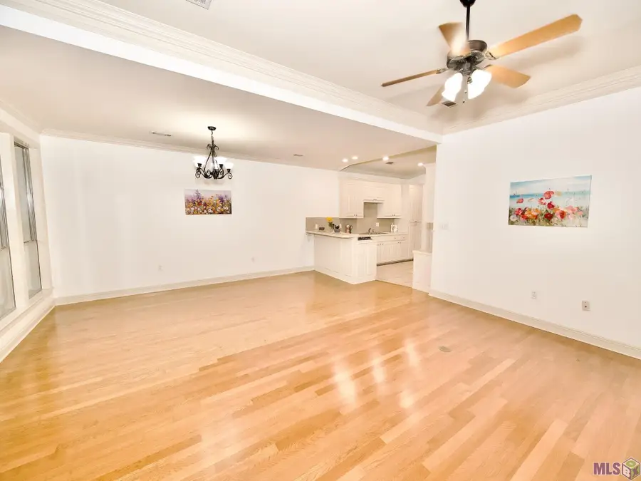 10409 Springtree Ave, Baton Rouge, LA 70810 - #3