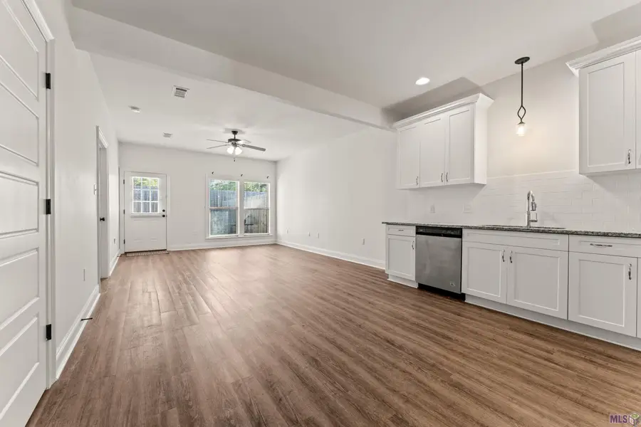 9900 Country Club Dr #2-A, Denham Springs, LA 70726 - #3