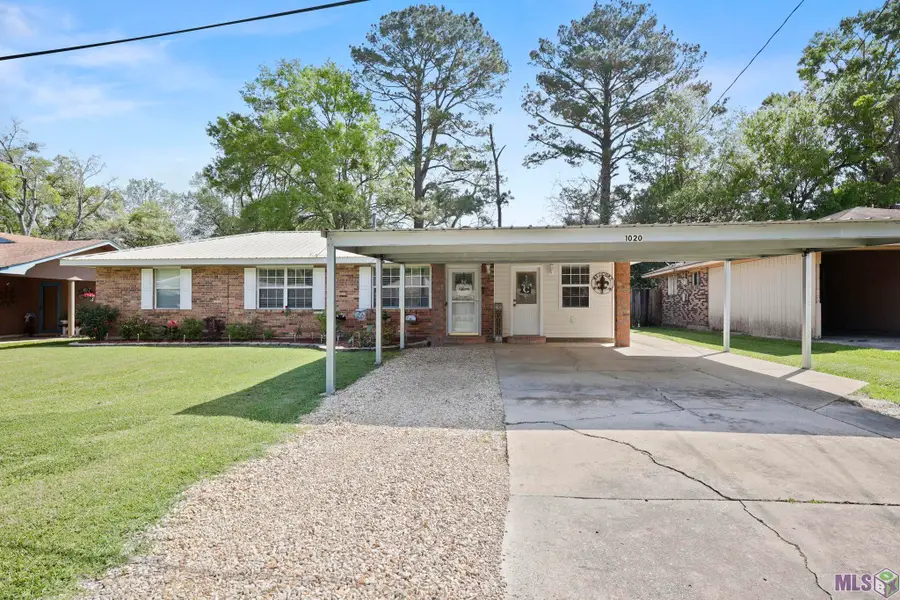 1020 S Stacy Ave, Gonzales, LA 70737 - #2