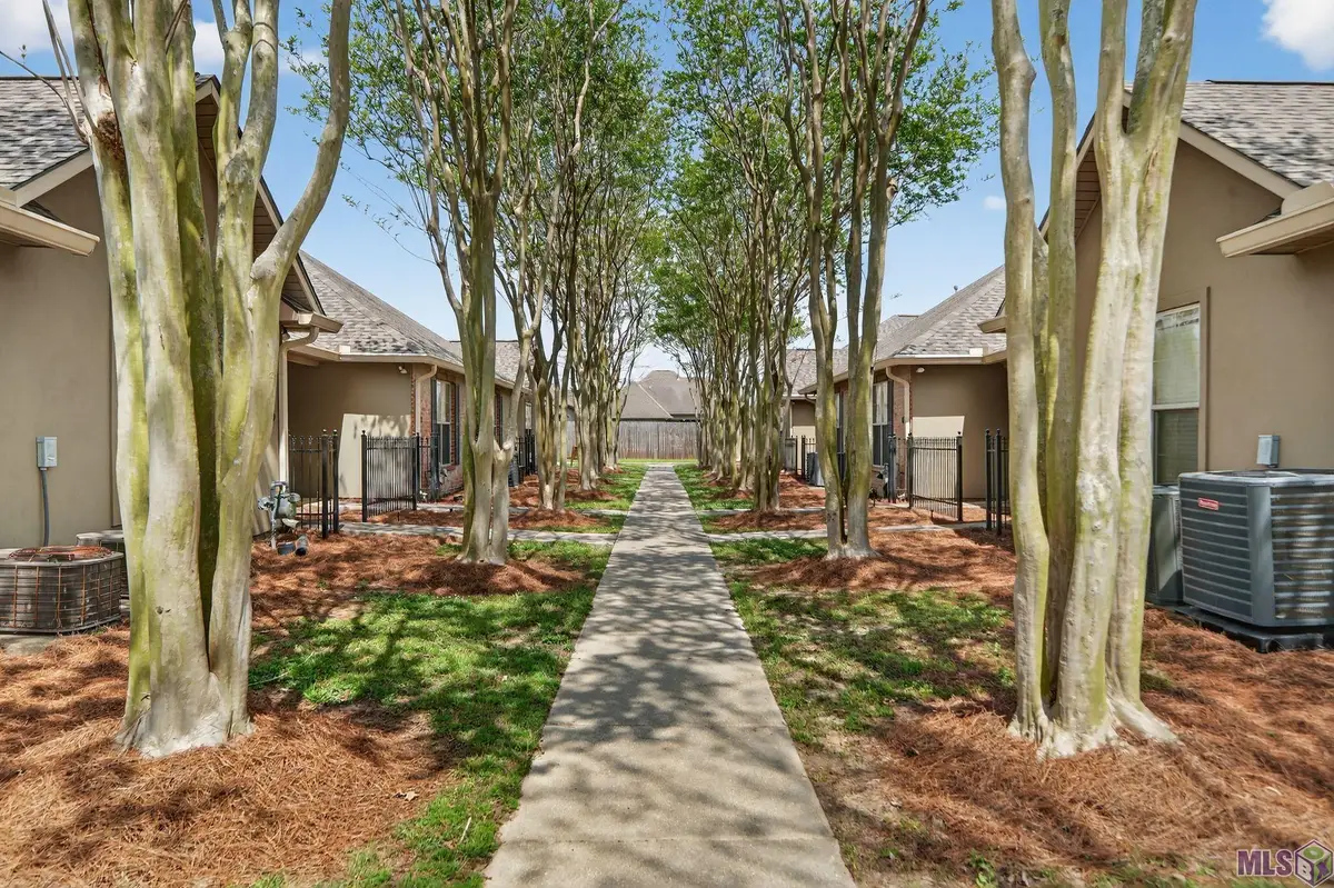 4848 Windsor Village Dr #45, Baton Rouge, LA 70817 - #1