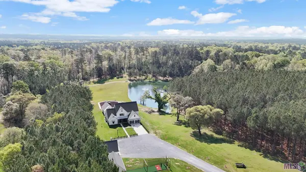 10118 La Hwy 421, St. Francisville, LA 70775