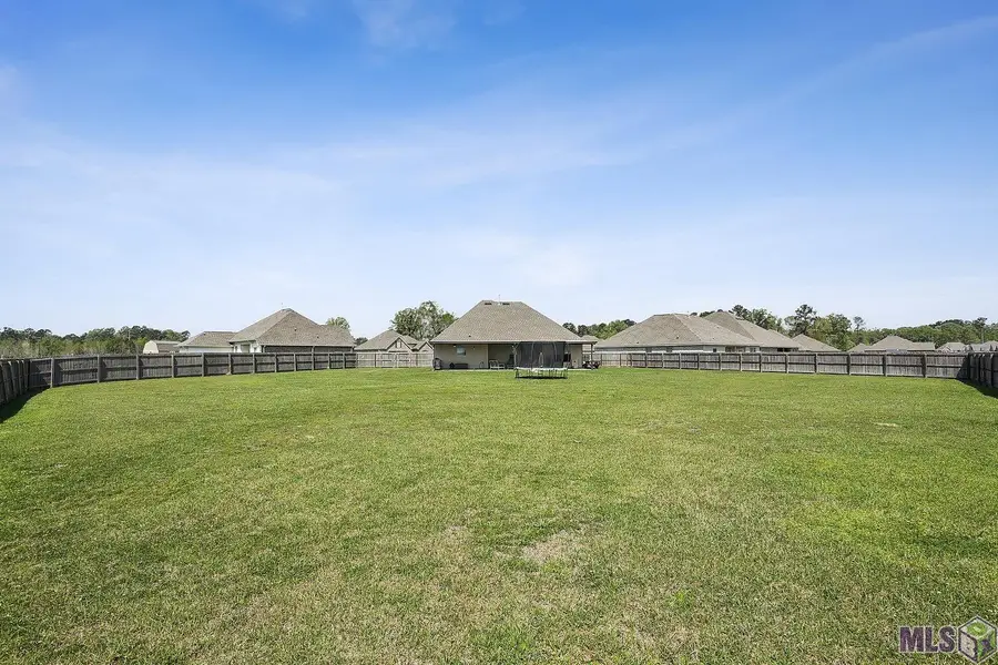 14138 Bongo Trail Dr, Denham Springs, LA 70726 - #2