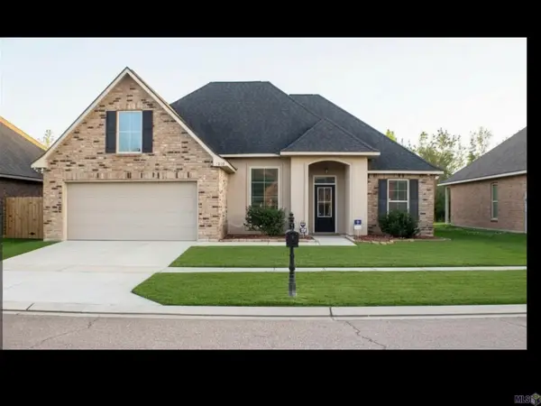 1322 Pine Bluff Ave, Zachary, LA 70791