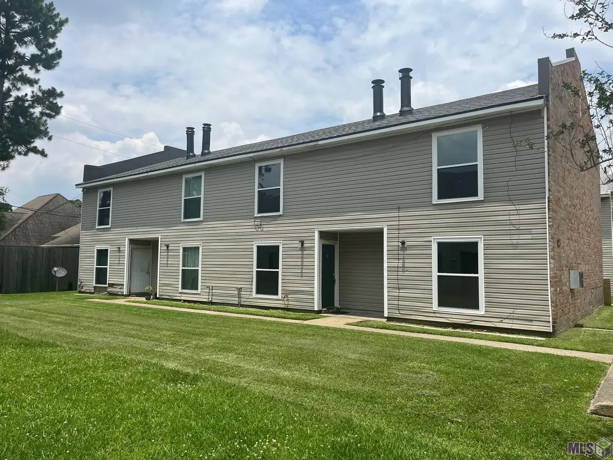 1921 Southpointe Dr, Baton Rouge, LA 70808 - #1