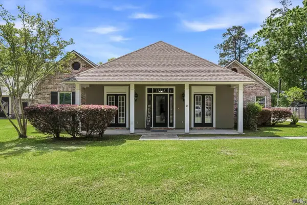 18248 Magnolia Bend Rd, Greenwell Springs, LA 70739