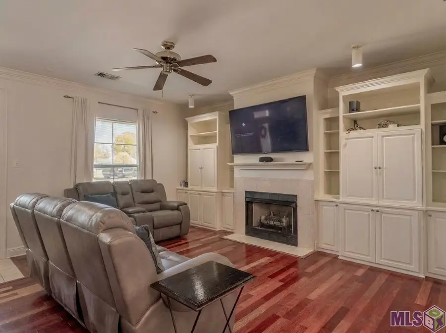 1757 E Nelson St, Gonzales, LA 70737 - #3