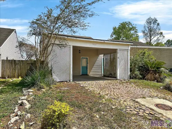 7111 Point Avery Dr, Baton Rouge, LA 70817