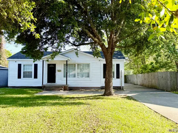4226 Sycamore St, Baton Rouge, LA 70815