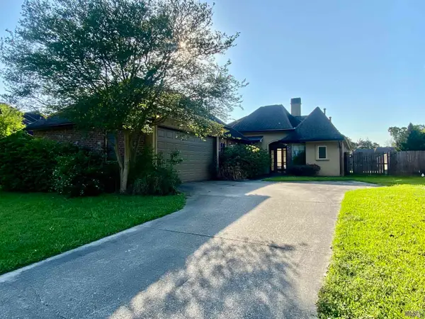 150 Tiger Dr, St. Gabriel, LA 70776