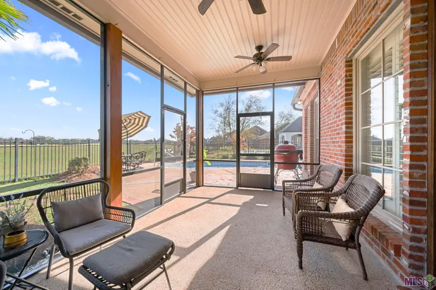 2315 S Turnberry Ave, Zachary, LA 70791 - #3